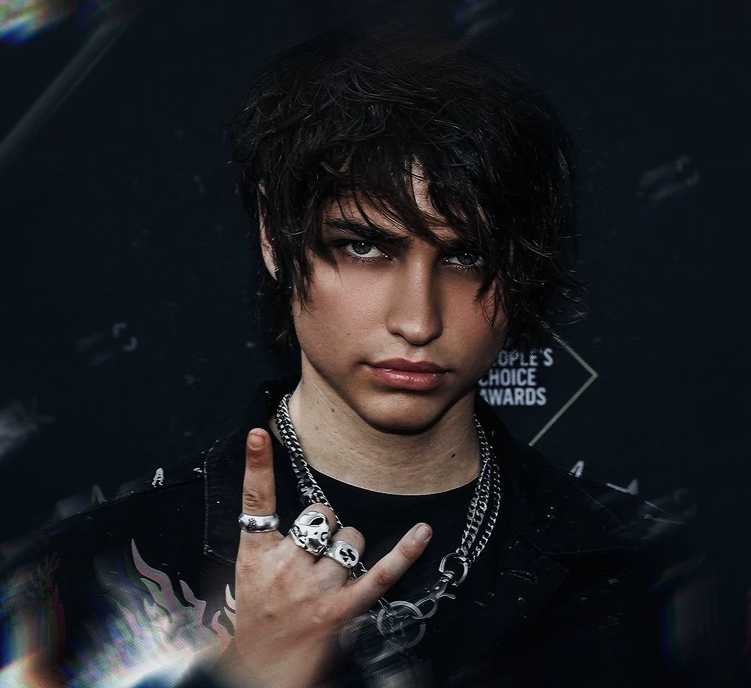 Maniac Colby Brock thumbnail