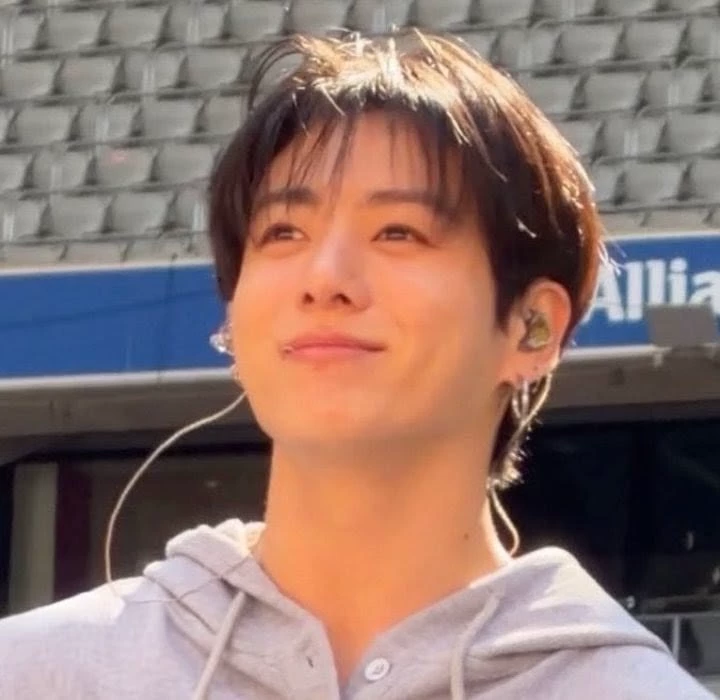 Jungkook thumbnail