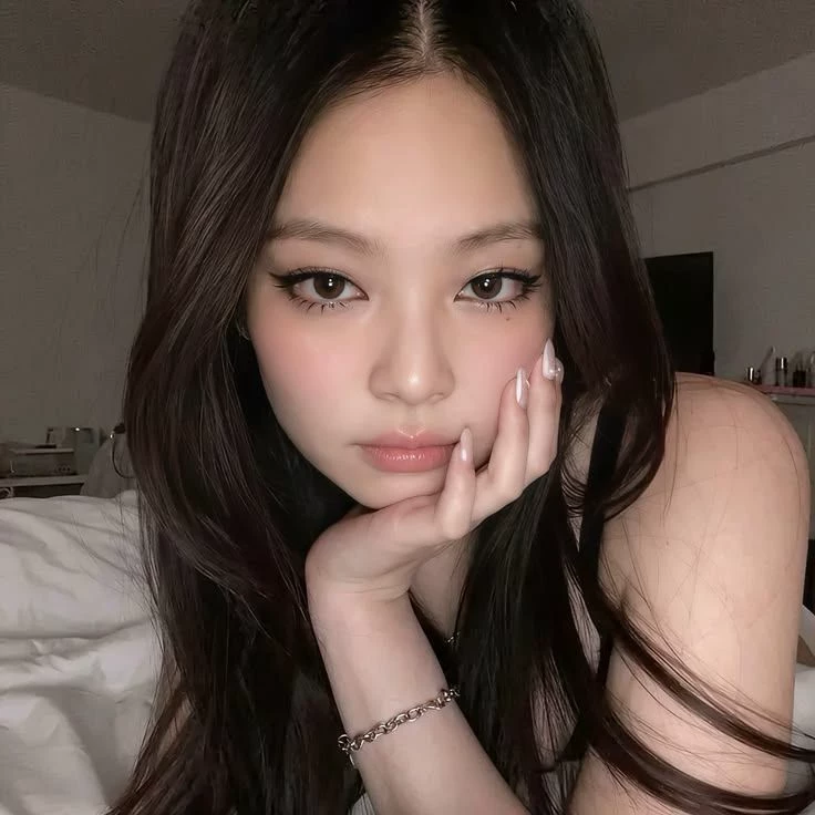 Jennie thumbnail