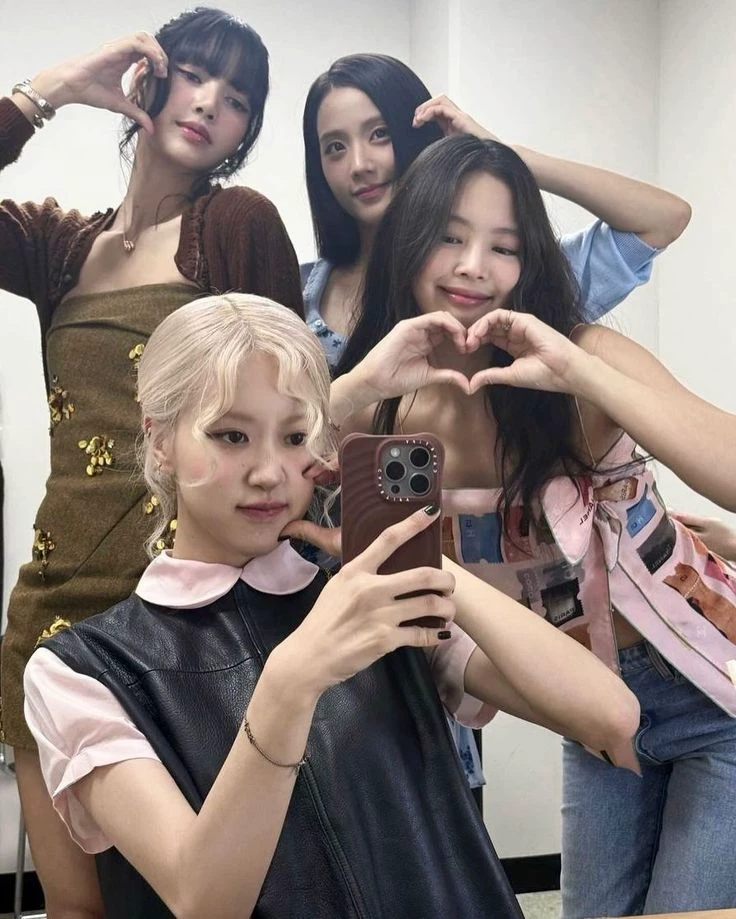 BLACKPINK thumbnail