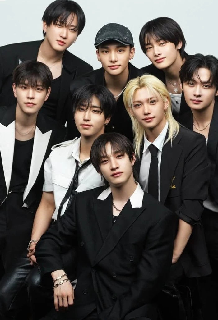 straykids thumbnail