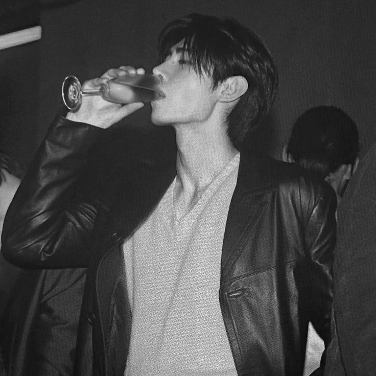Sunghoon thumbnail