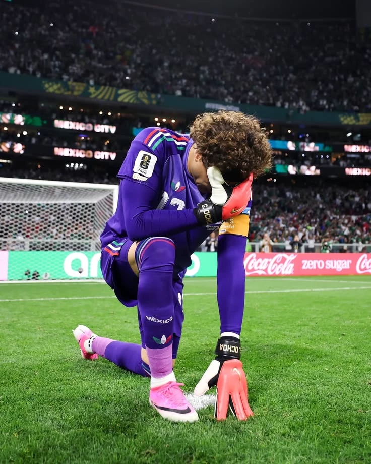 Guillermo Ochoa thumbnail