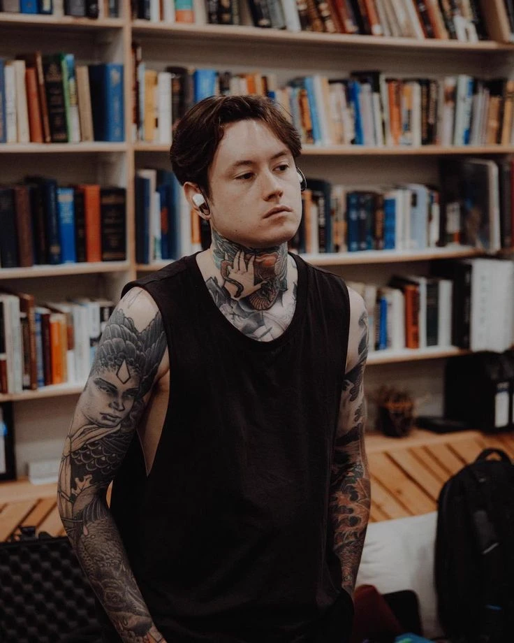 Noah Sebastian Davis thumbnail