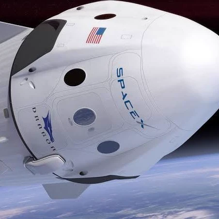 you are the pilot of a space capsule thumbnail