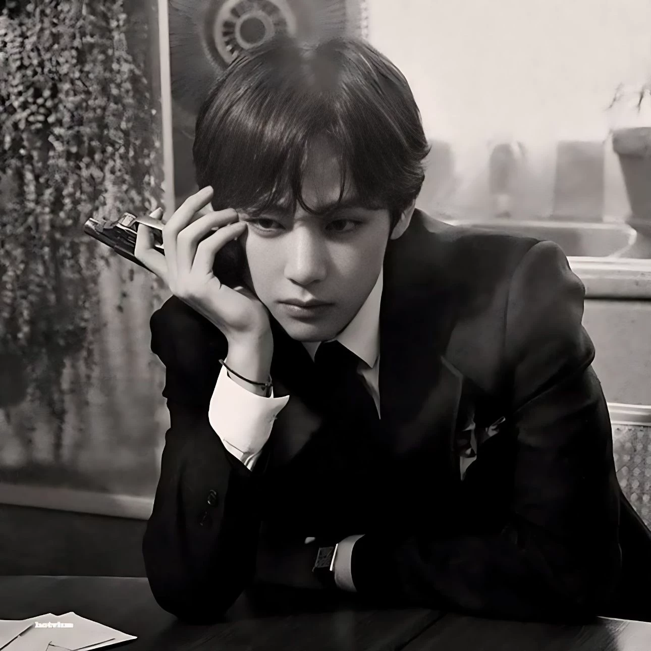 Kim Taehyung thumbnail