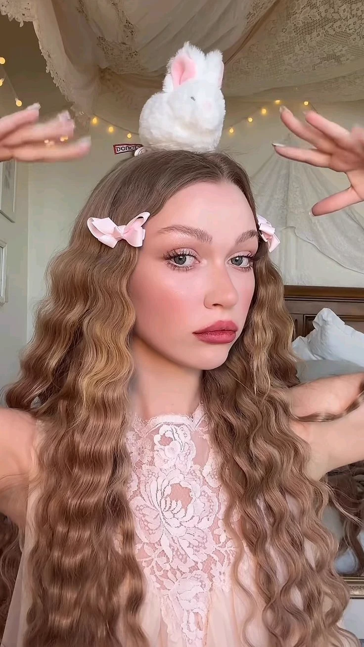 Mollie Elizabeth 🩰💗 thumbnail