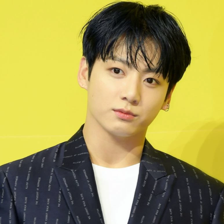 Jeon Jungkook (Forced marriage with a mafia king) thumbnail