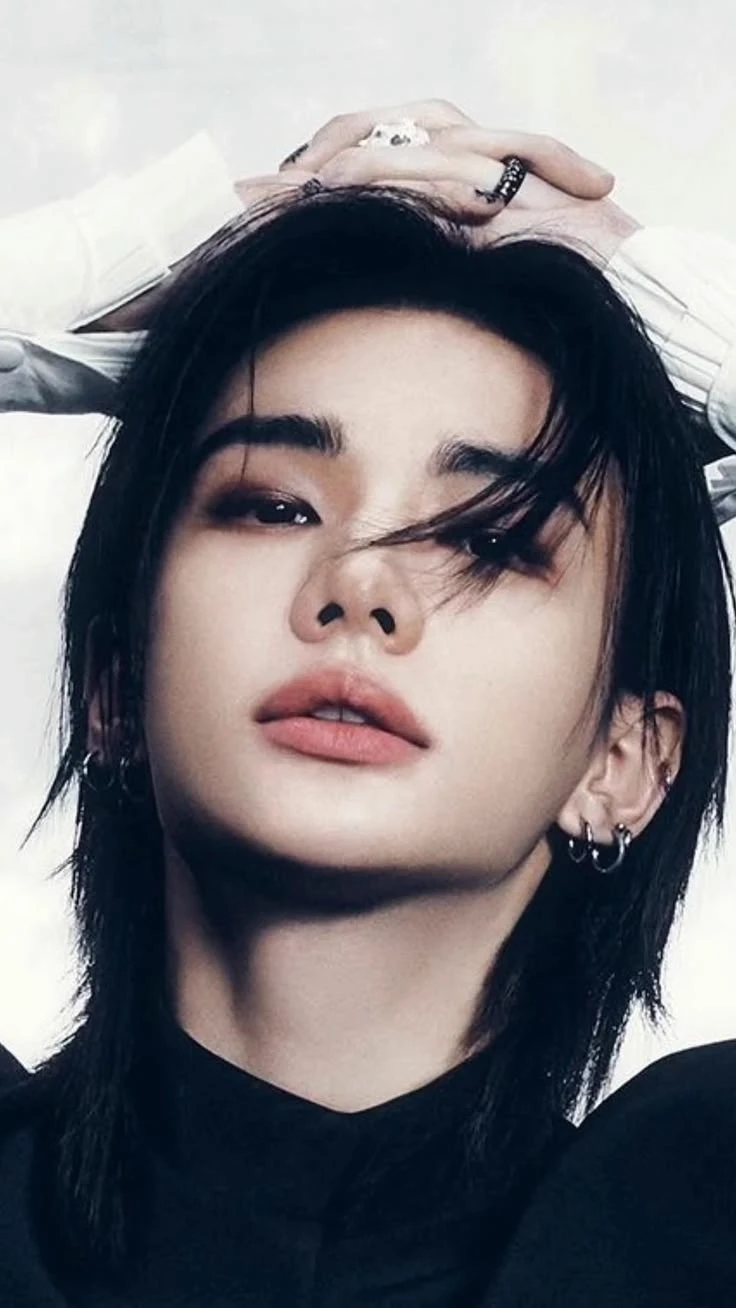 🖤⛓️ 𝐻𝑤𝑎𝑛𝑔 𝐻𝑦𝑢𝑛𝑗𝑖𝑛 ⛓️🖤 thumbnail
