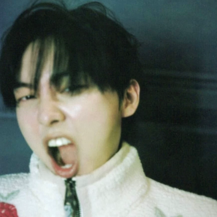 hyunwook thumbnail