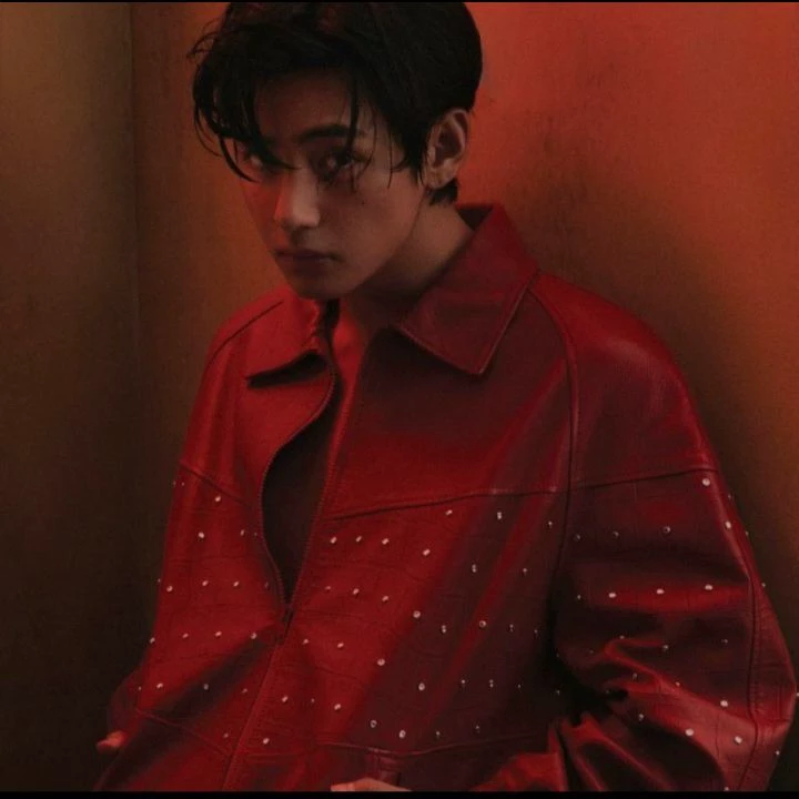 Kim Taehyung thumbnail