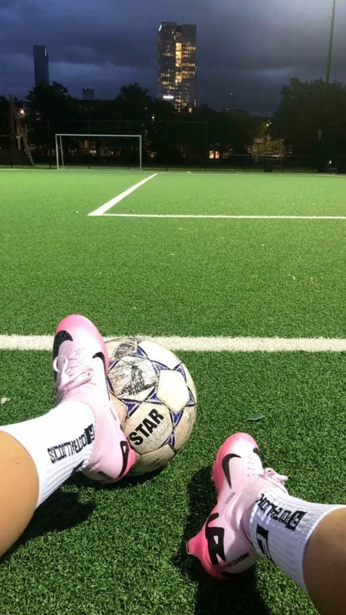 Football thumbnail