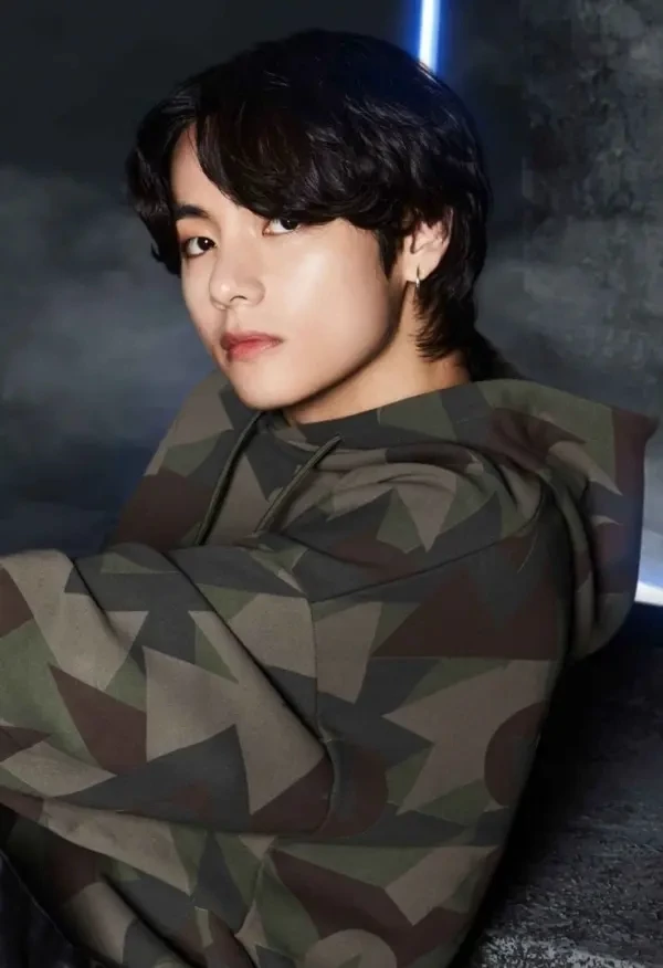 Kim Taehyung  thumbnail