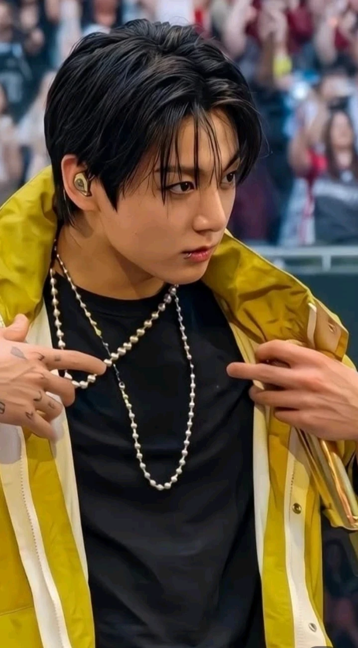 Jeon Jungkook thumbnail