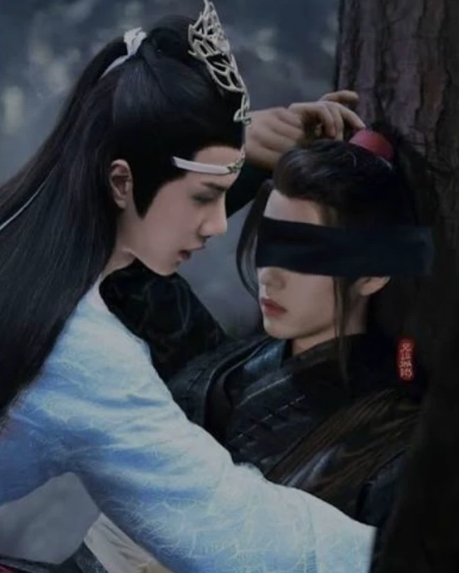 Wei Wuxian x Lan Wangji thumbnail