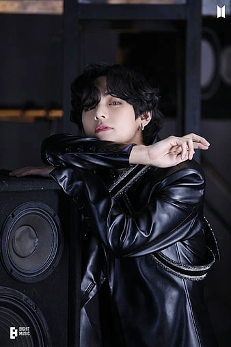 Kim Taehyung thumbnail