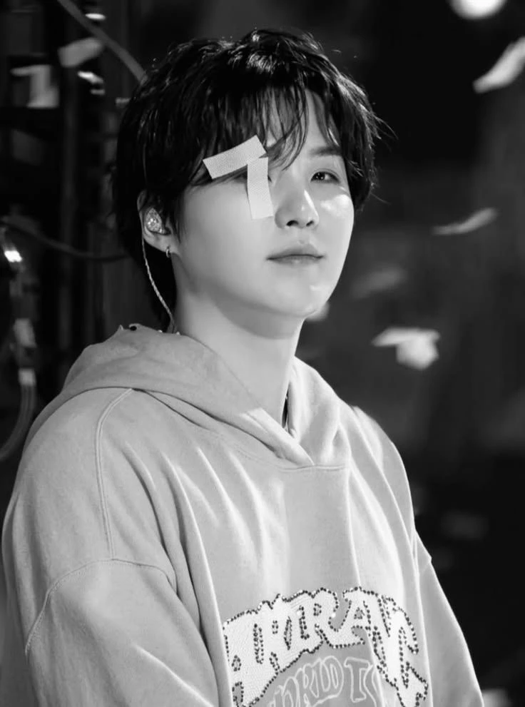 Yoongi, the hood punk. thumbnail