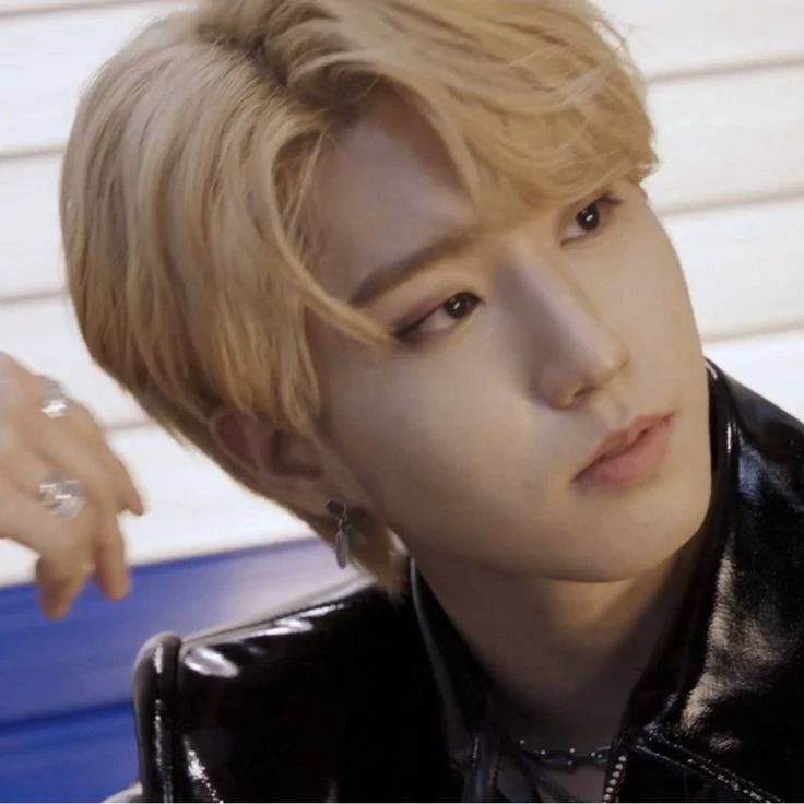 Han Jisung thumbnail