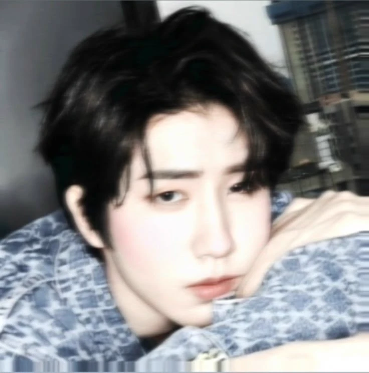 Han Jisung thumbnail