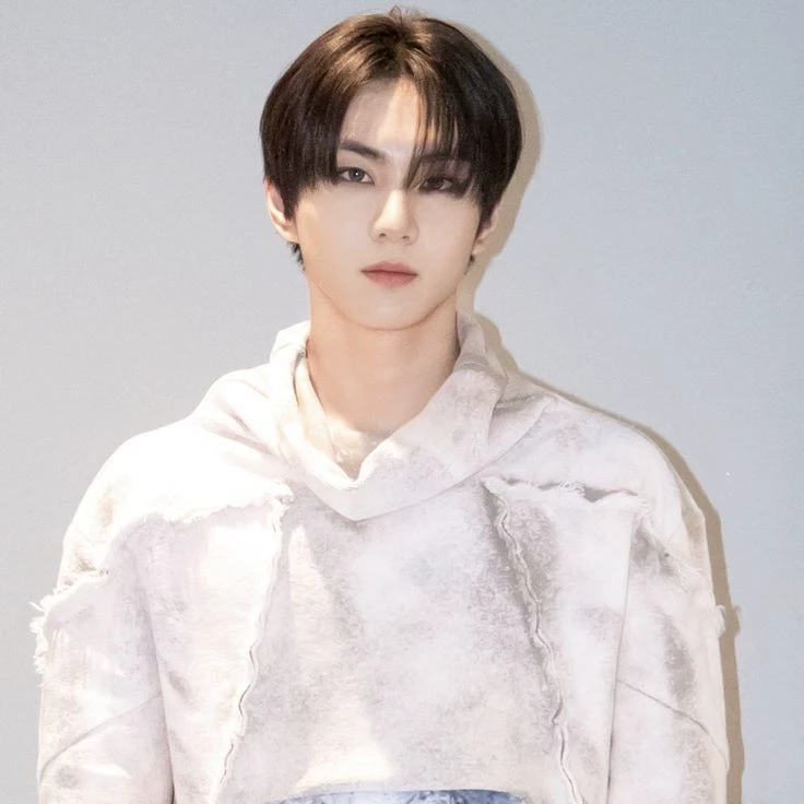 Yang Jungwon thumbnail