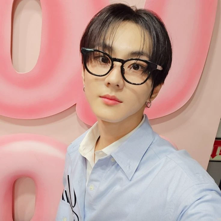 Yang Jungwon thumbnail