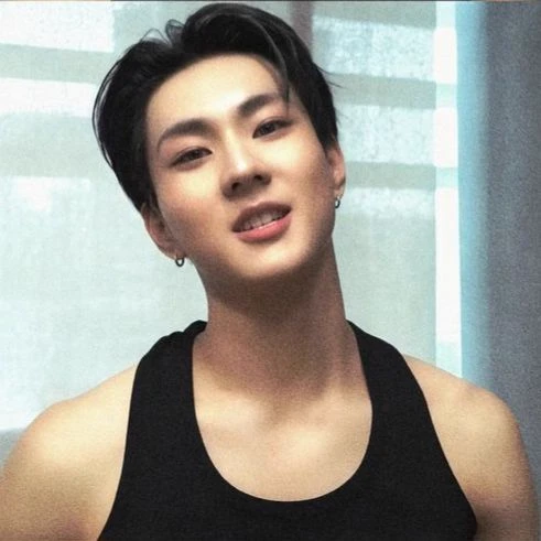 Yang Jungwon thumbnail
