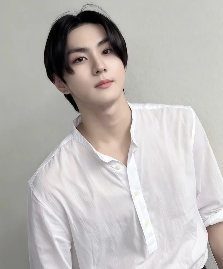 Yang Jungwon thumbnail