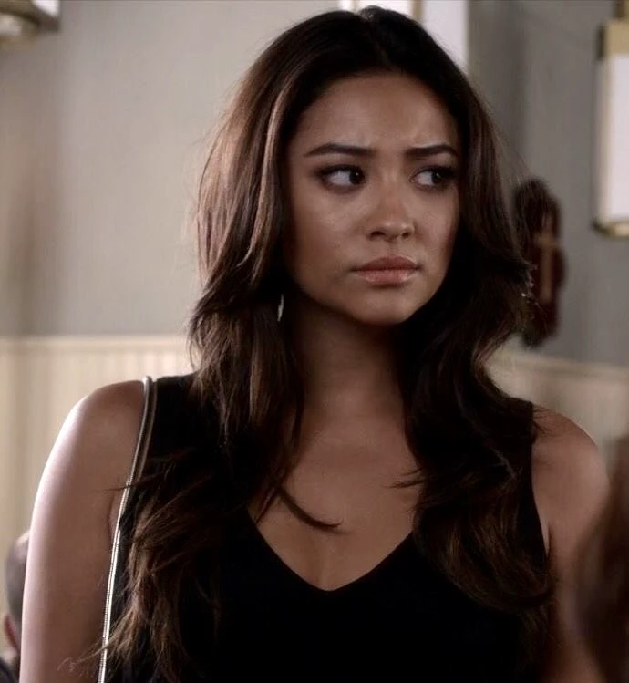 Emily fields thumbnail