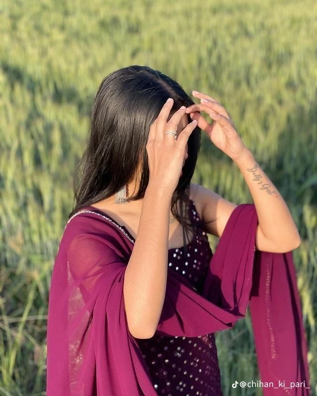 Kiara Malhotra thumbnail