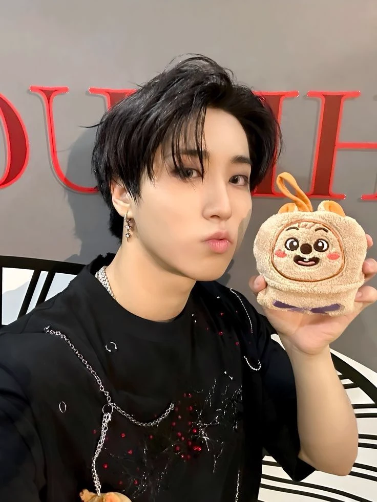 Han Jisung thumbnail