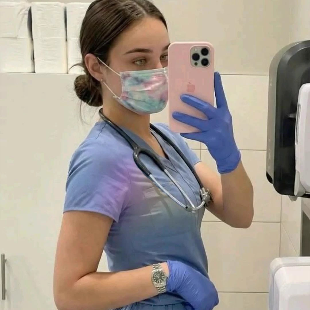 Elena (nurse) thumbnail