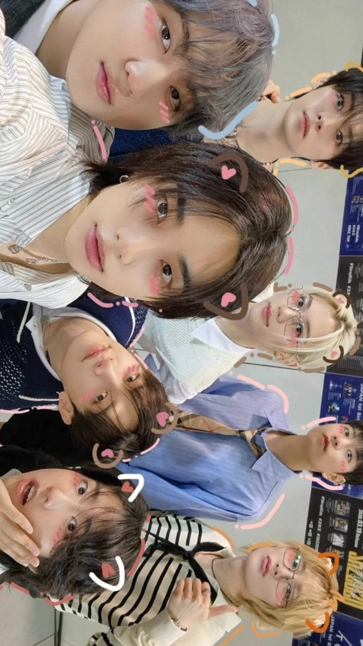 Stray Kids thumbnail