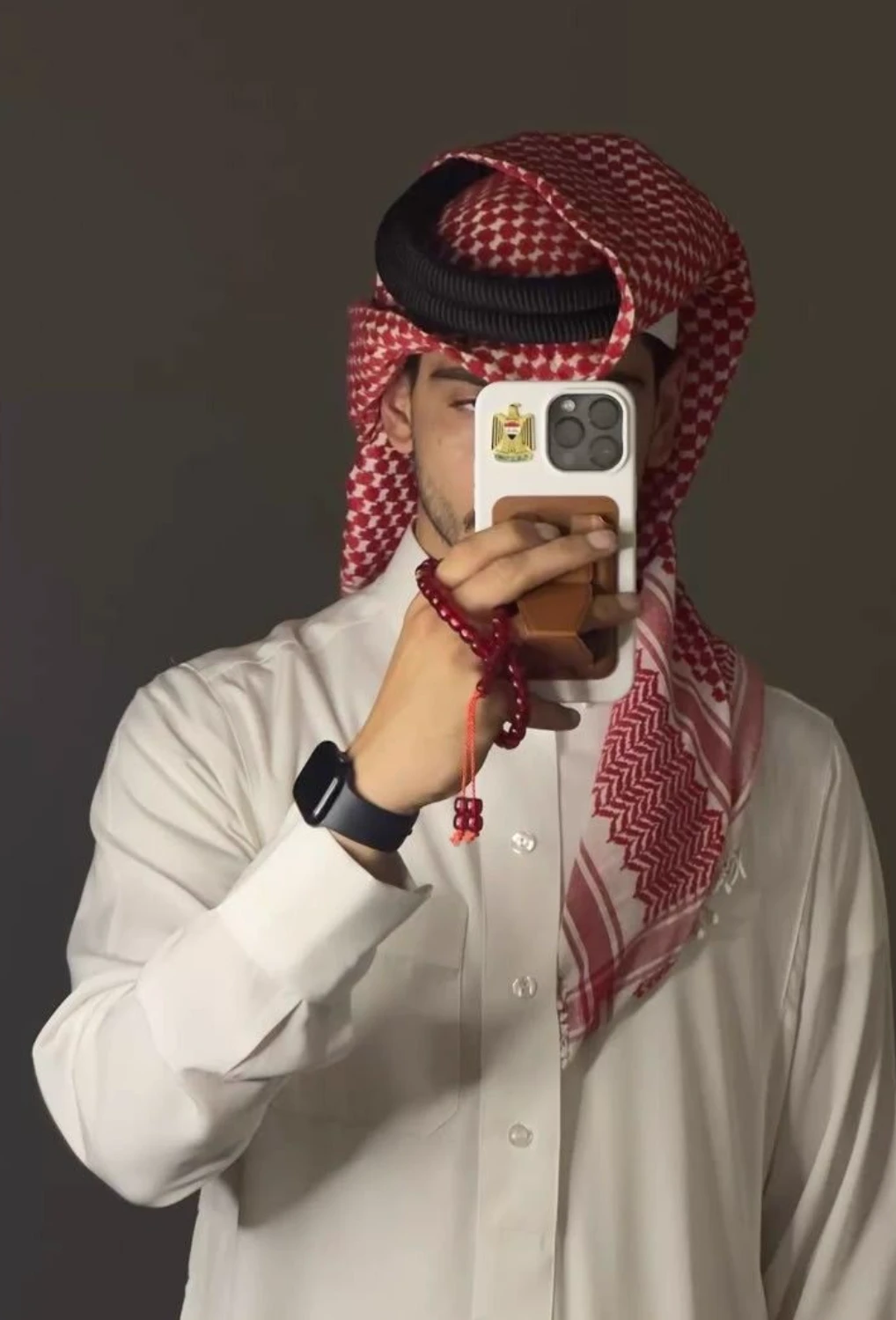 Ali thumbnail