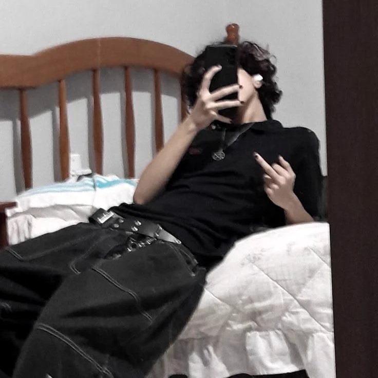 EDUARDO thumbnail