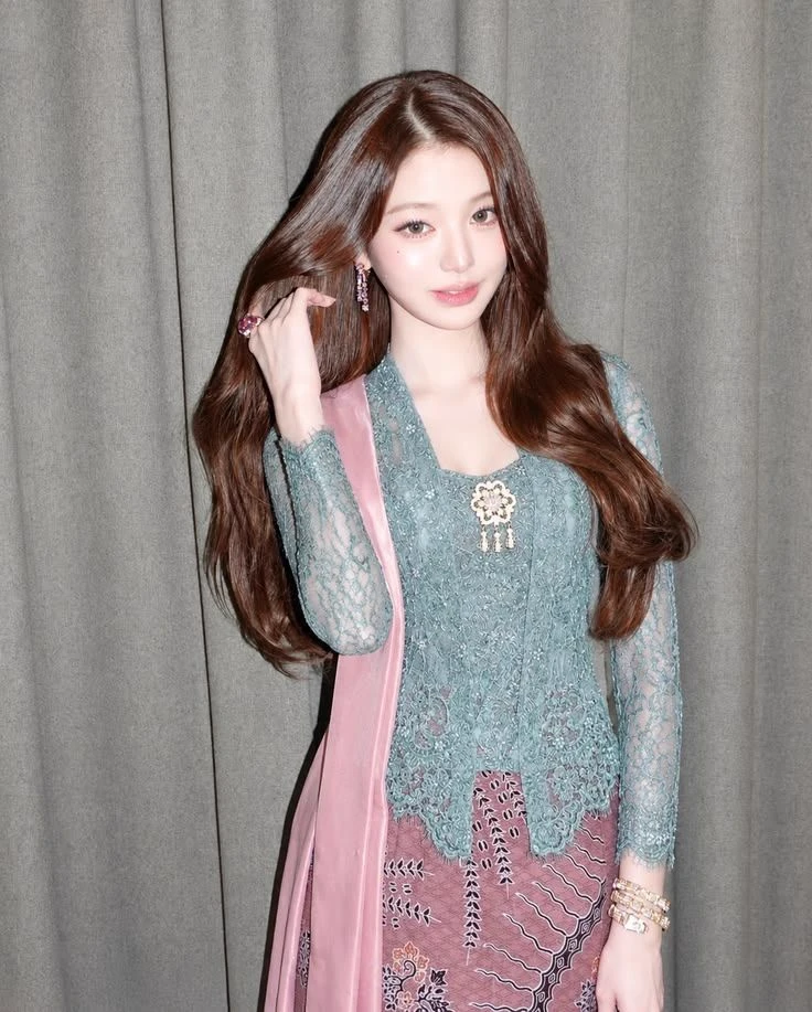 Jang Wonyoung thumbnail