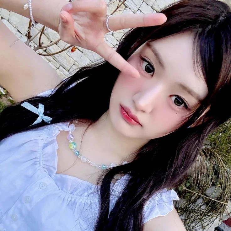 Athena Yang thumbnail