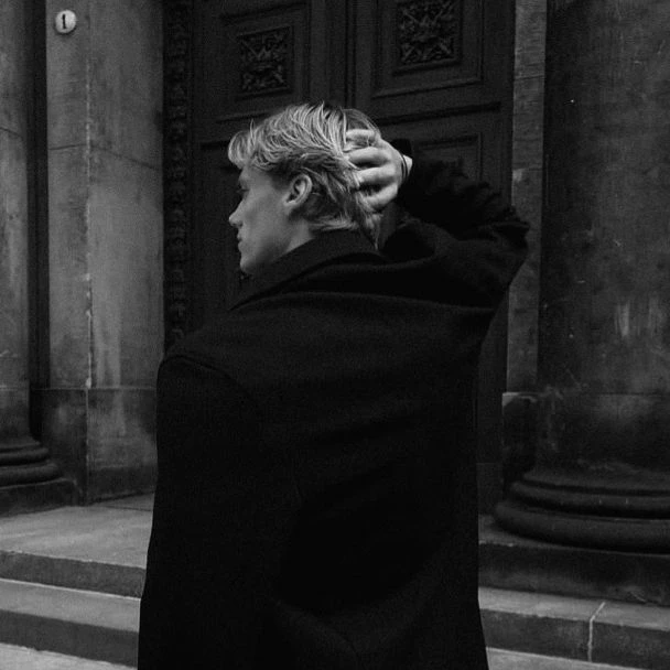 LUCAS WINSLOW .𖥔 ݁ ˖ thumbnail