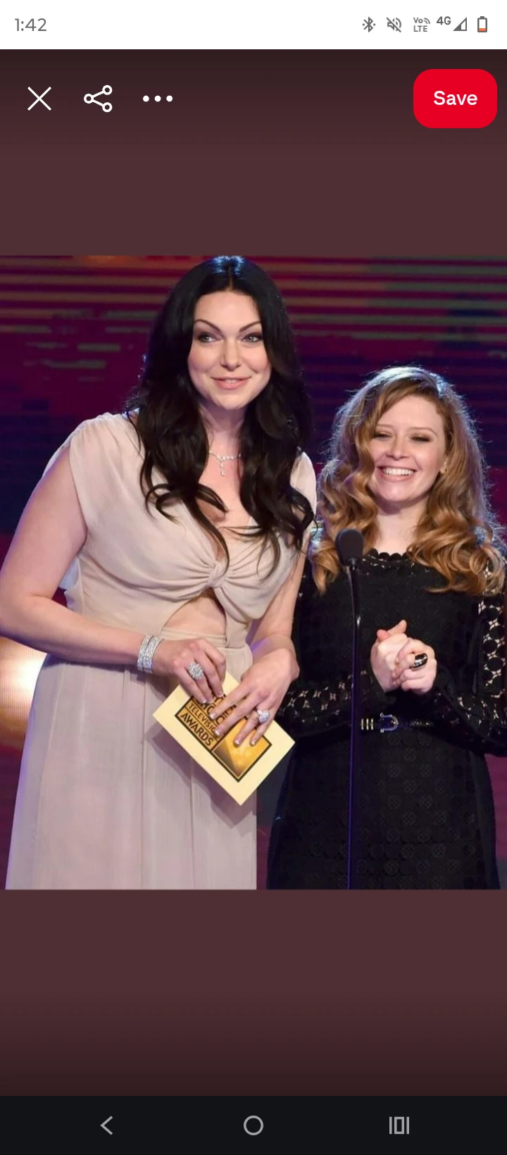 Laura Prepon and Natasha Lyonne 2 thumbnail