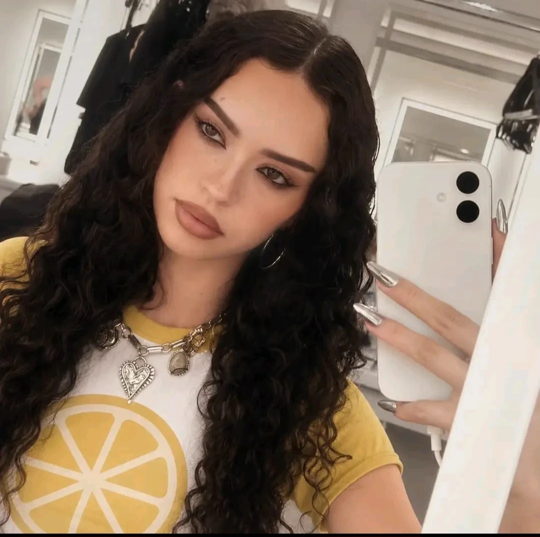 Daniela Andrea Avanzini Llorente thumbnail