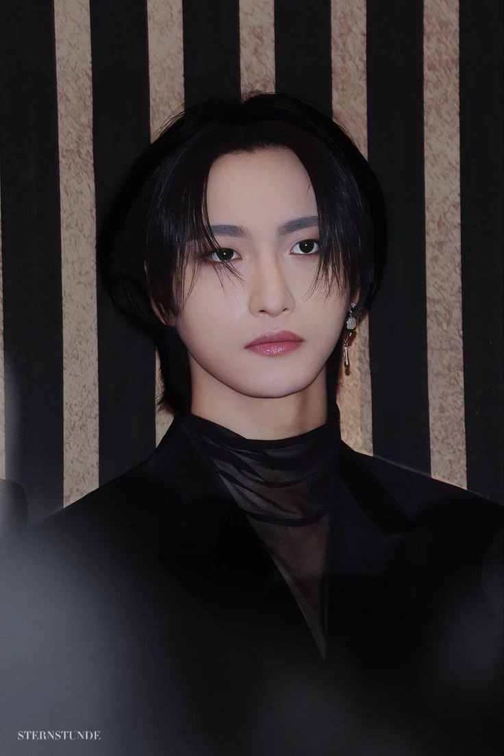 Park Seonghwa [matz arranged mariage au] thumbnail