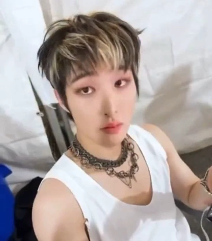 Song Mingi [selectively mute, friends to lovers Yungi BL] thumbnail