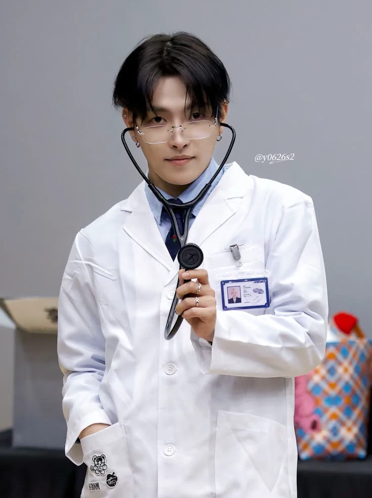 Kim Hongjoong [matz angsty hospital au] thumbnail