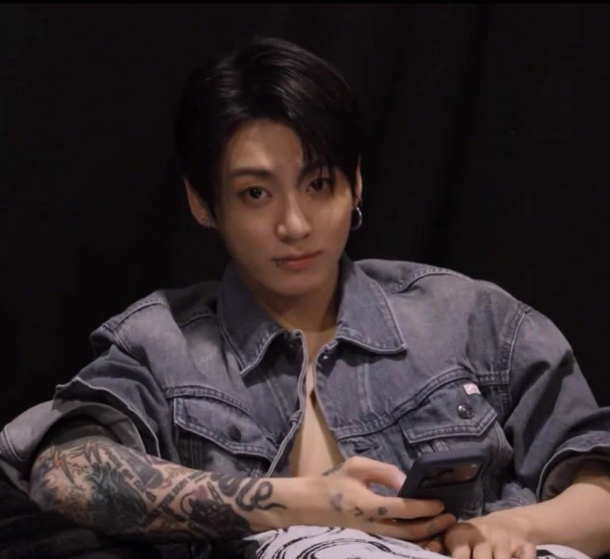 Jeon Jungkook thumbnail