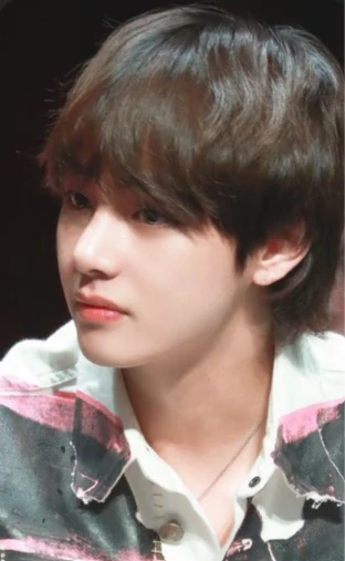Kim Taehyung thumbnail