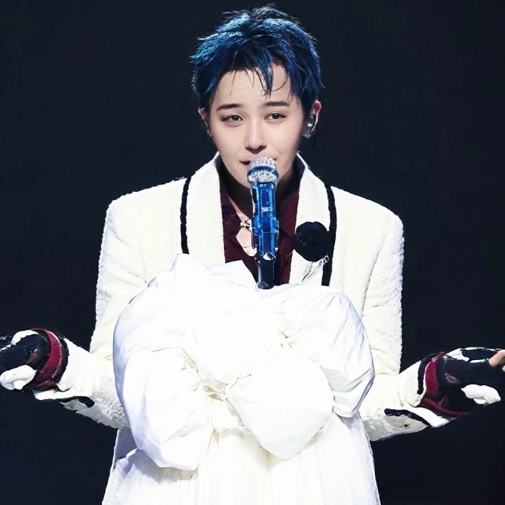 Kwon Jiyong thumbnail