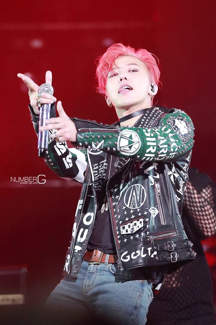 Kwon Jiyong *G-Dragon* thumbnail