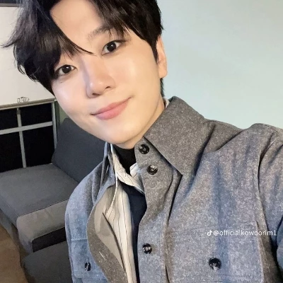 Ko Woorim thumbnail