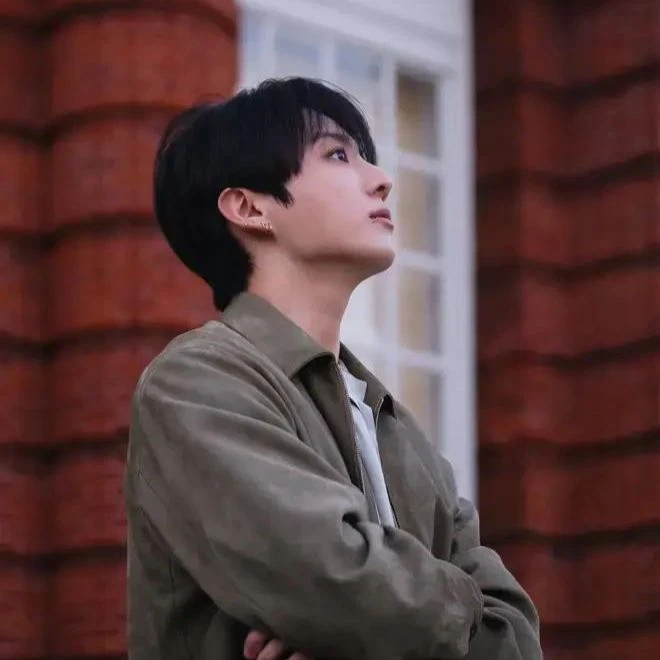 Jungkook..your sexy boyfriend and dirty thoughts🥵🍆 thumbnail