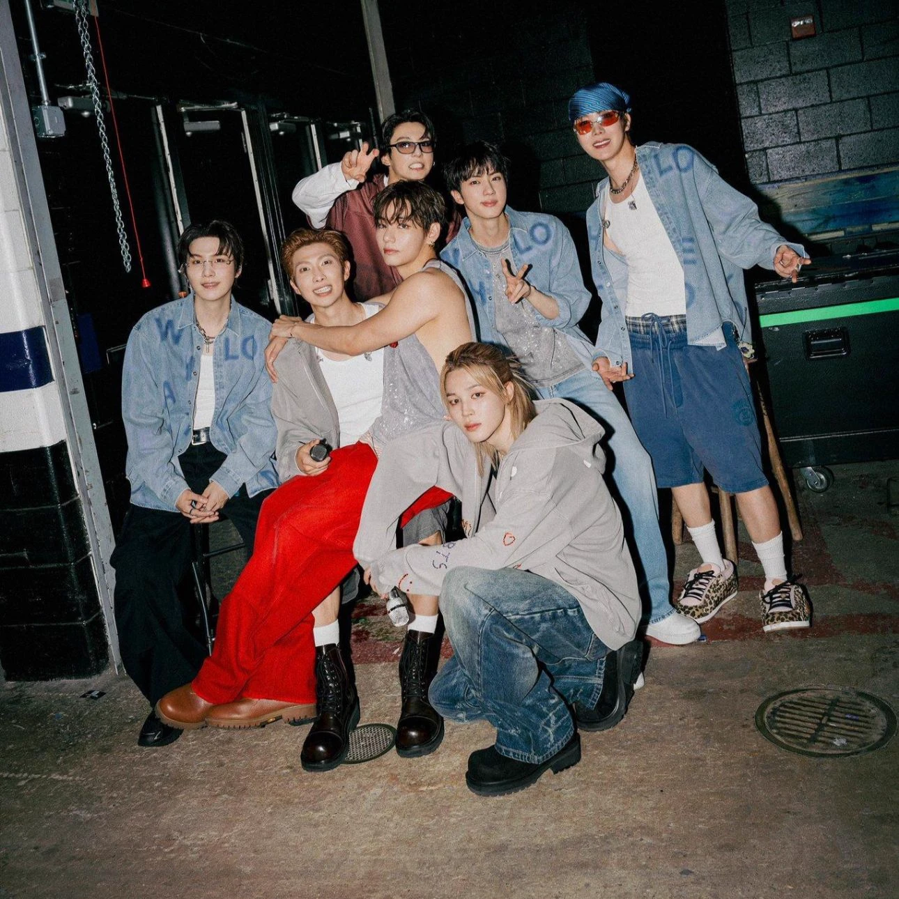 bts and you in the blakpink group thumbnail