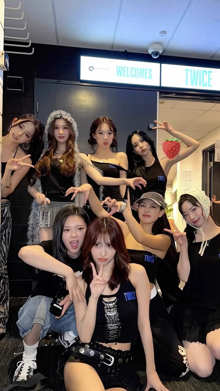 Twice thumbnail